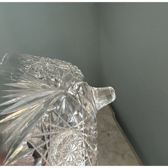 Vintage Crystal 3 Footed Cut Glass Bowl Pinwheel Star of David Home Decor Dish - Picture 8 of 16